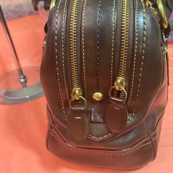 RARE Coach Lily with Wallet - Picture 13 of 15